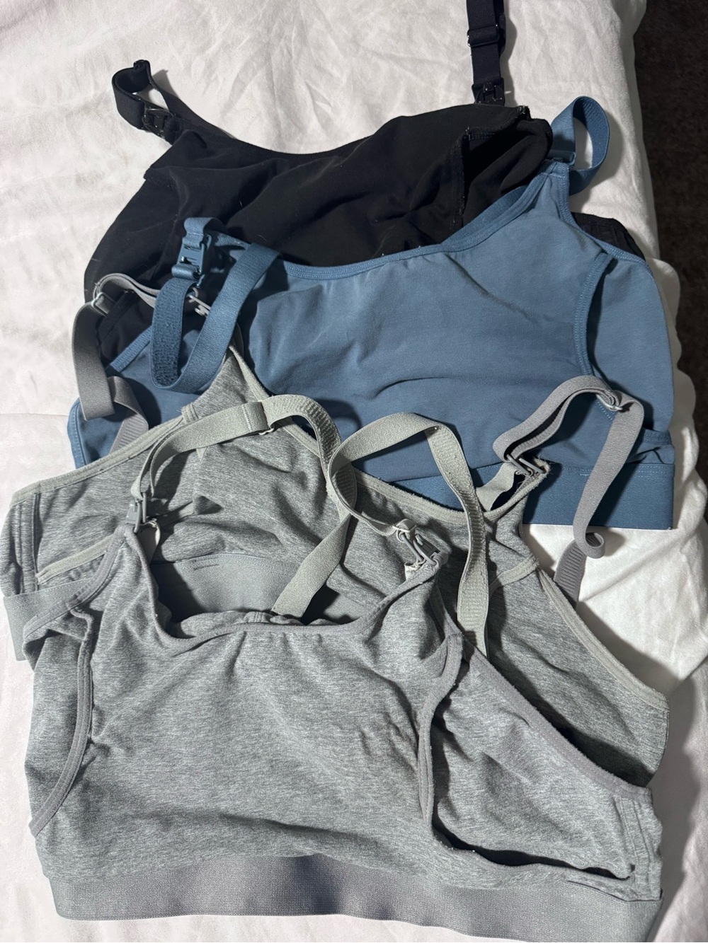 Momcozy Pumping Bras (4)